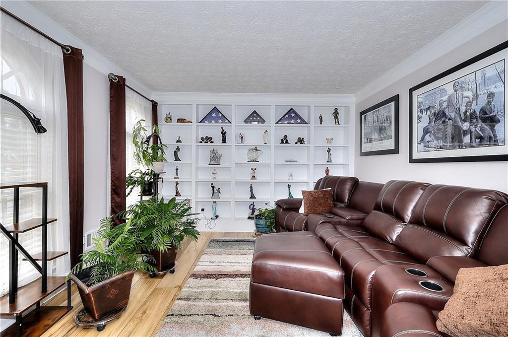 2613 Bridgewood Lane
