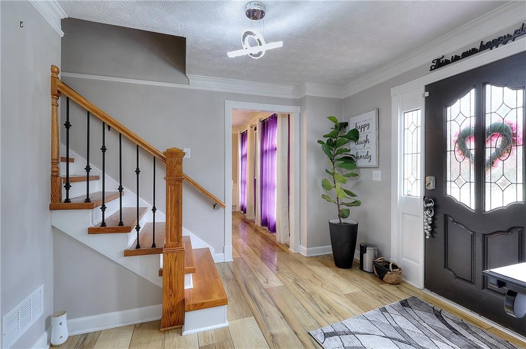 2613 Bridgewood Lane