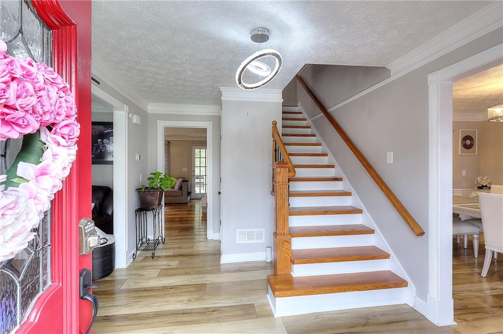 2613 Bridgewood Lane