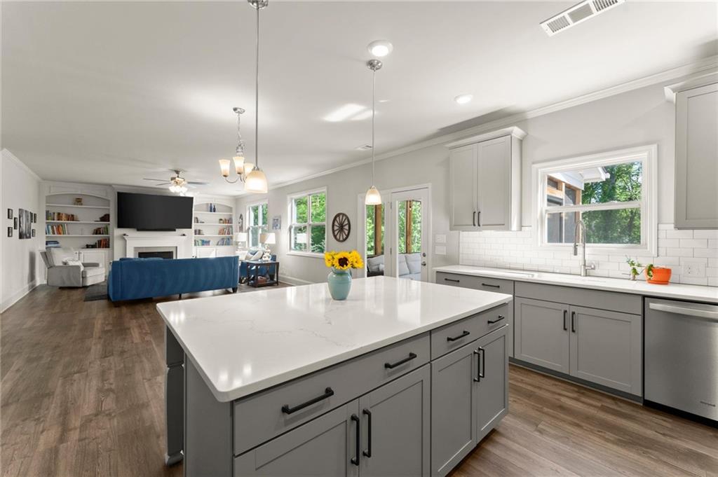 139 Treeline Trail, Canton, Georgia image 8