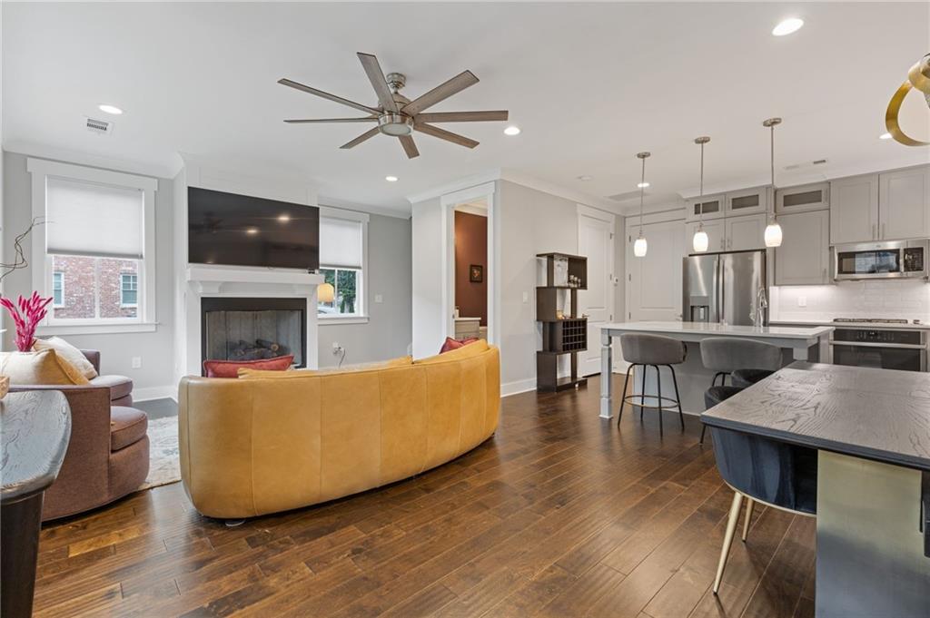 6026 Cushing Circle