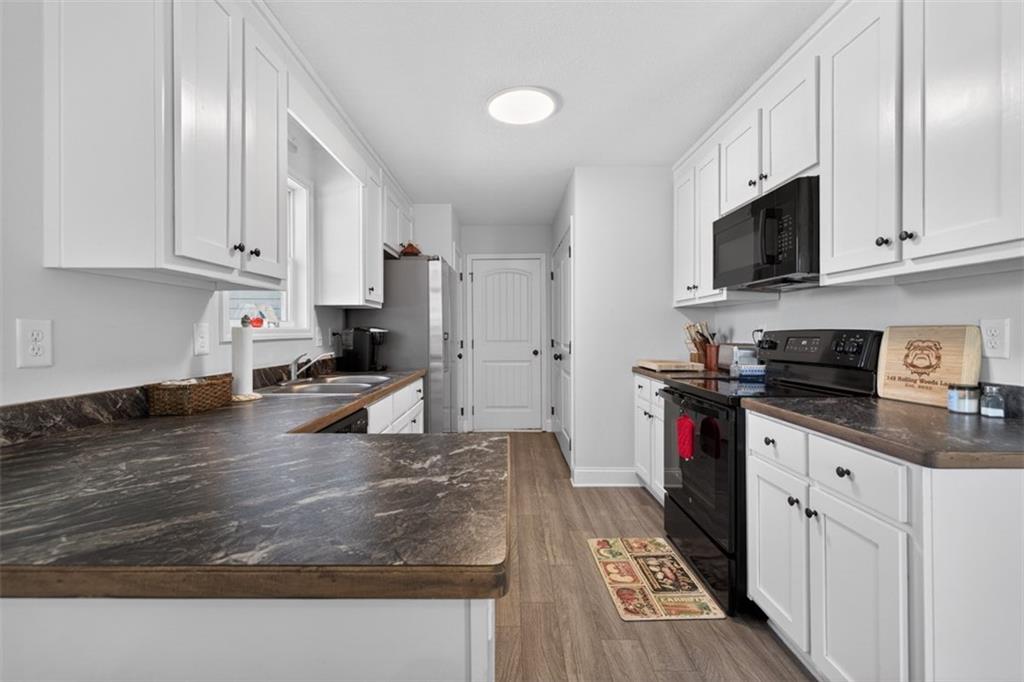 142 Rolling Woods Lane