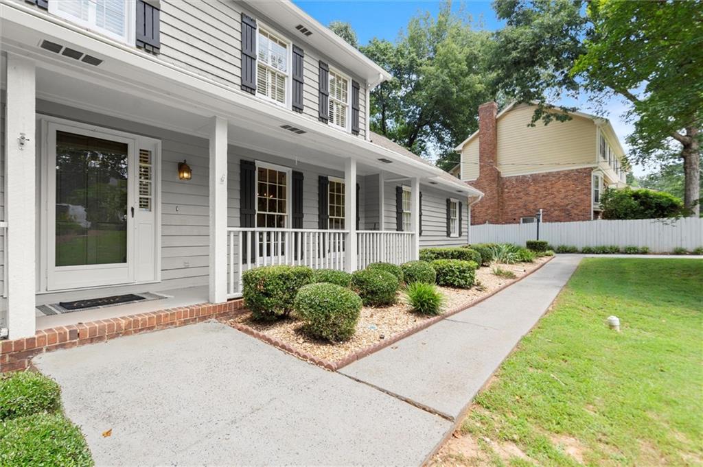 1408 Vernon Ridge Close