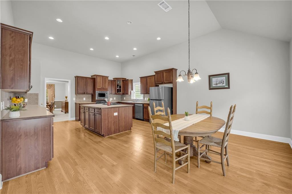 713 Lincoln Drive, Winder, Georgia image 25