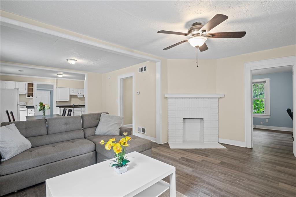 1591 Jonesboro Road, Atlanta, Georgia image 7