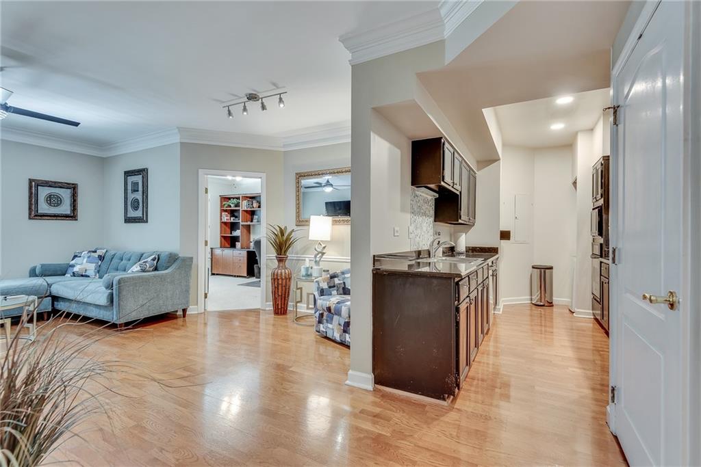 175 15th Street NE 411