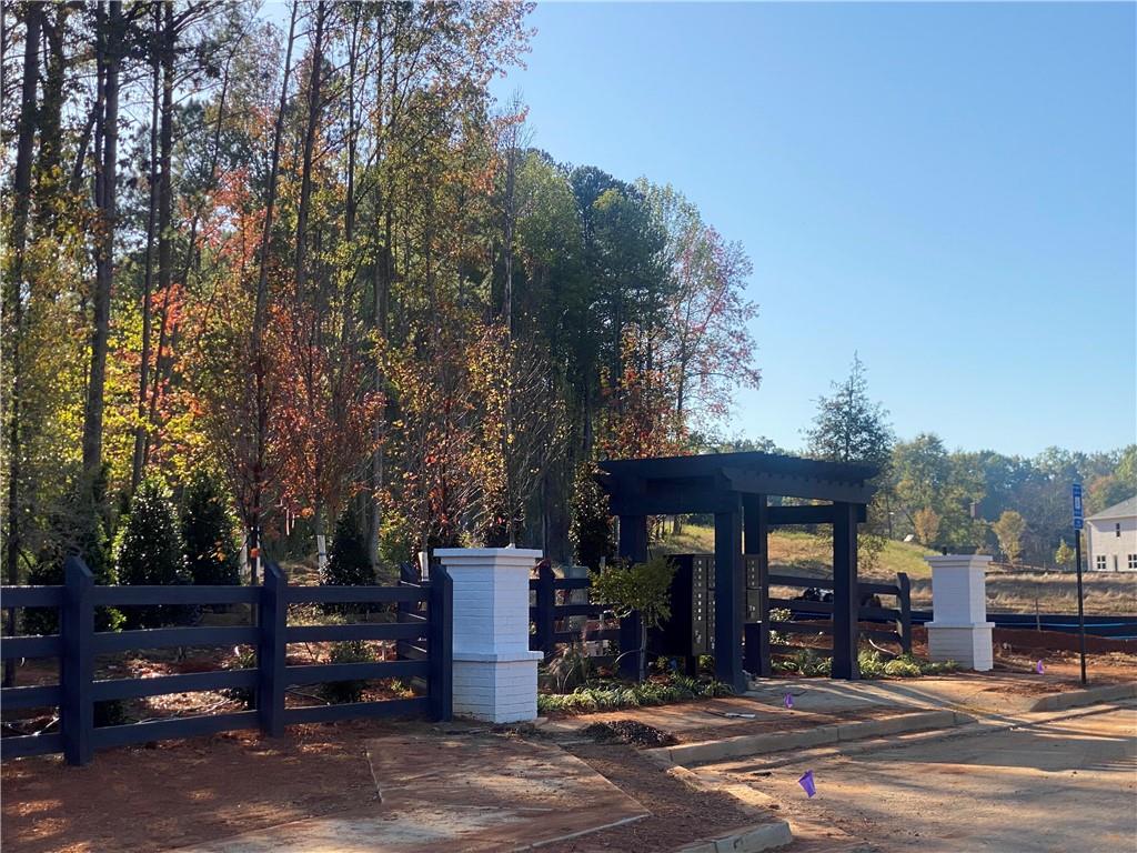 4556 Sweetlake Road, Mableton, Georgia image 4