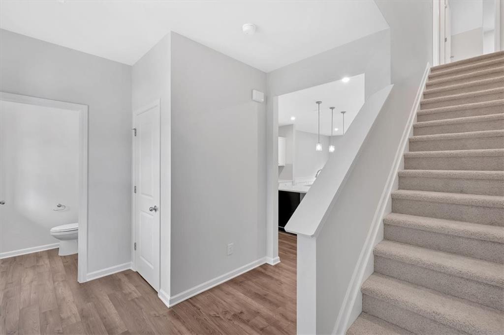 4556 Sweetlake Court SW