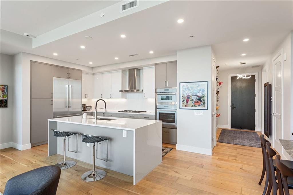 2425 Peachtree Road NE 1412