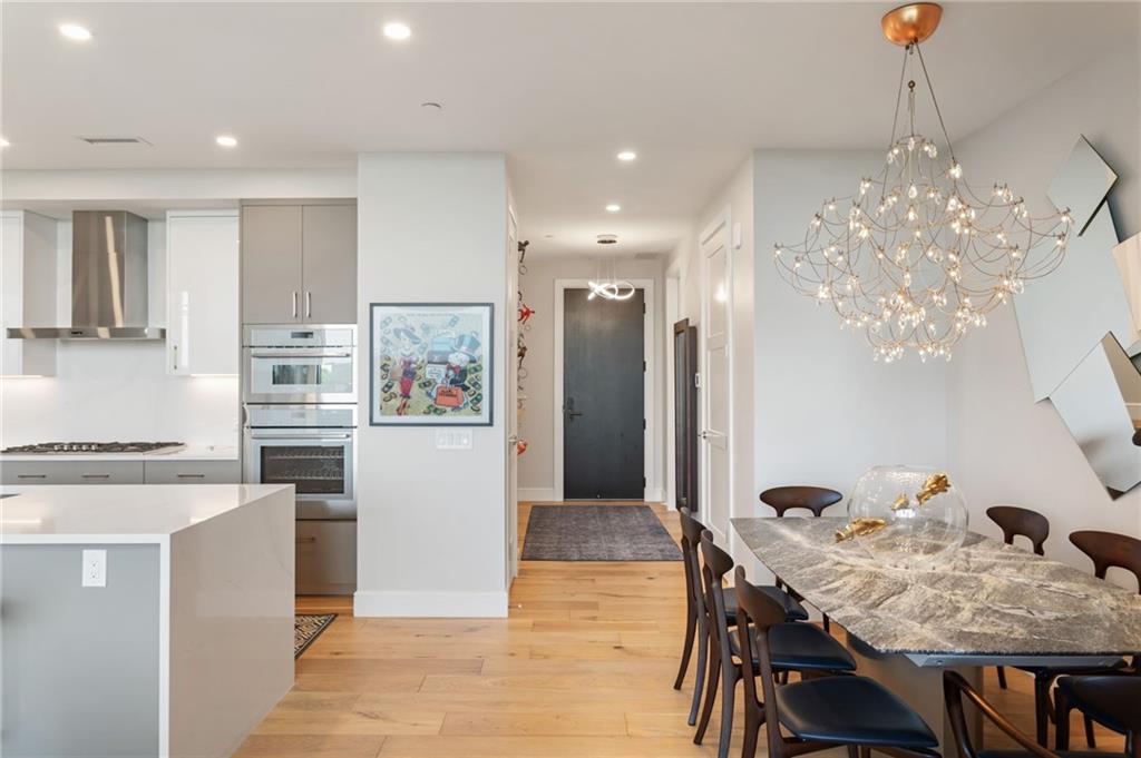 2425 Peachtree Road NE 1412