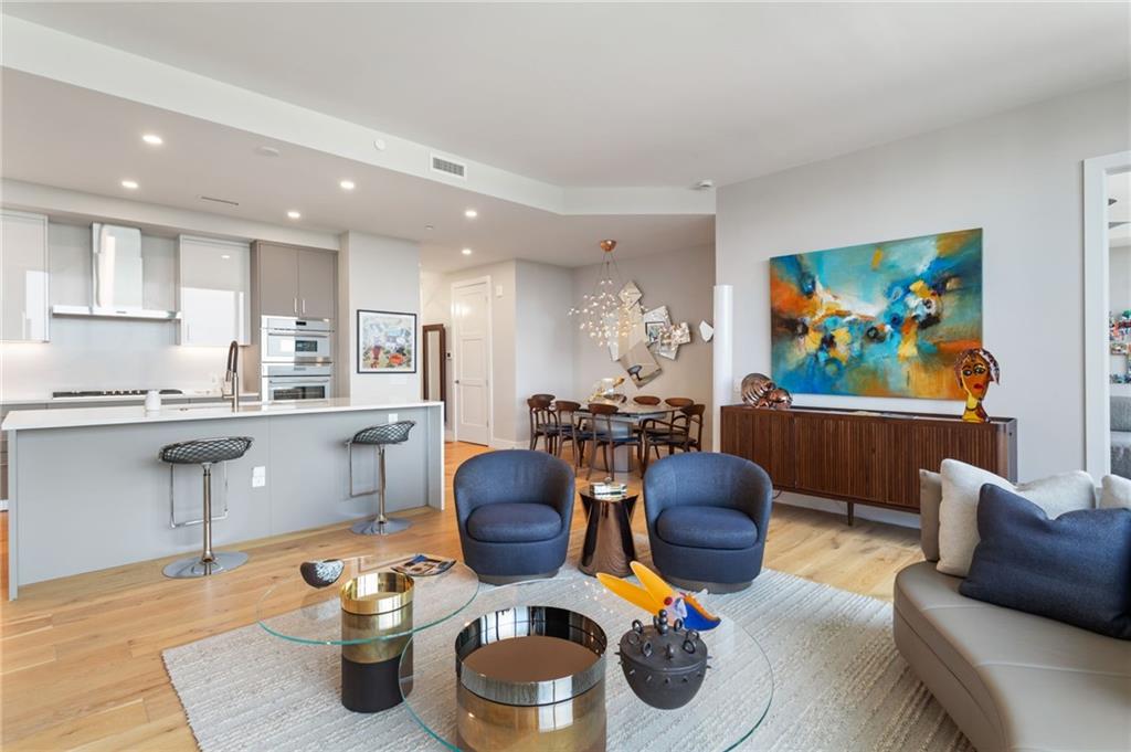 2425 Peachtree Road NE 1412