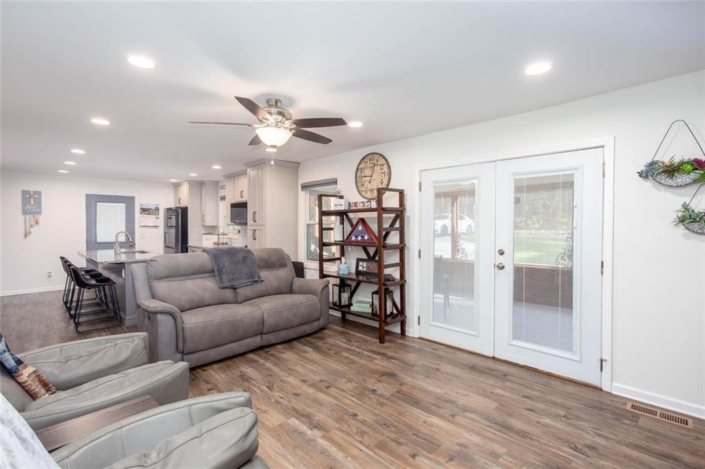 34 Cline Smith Road NE