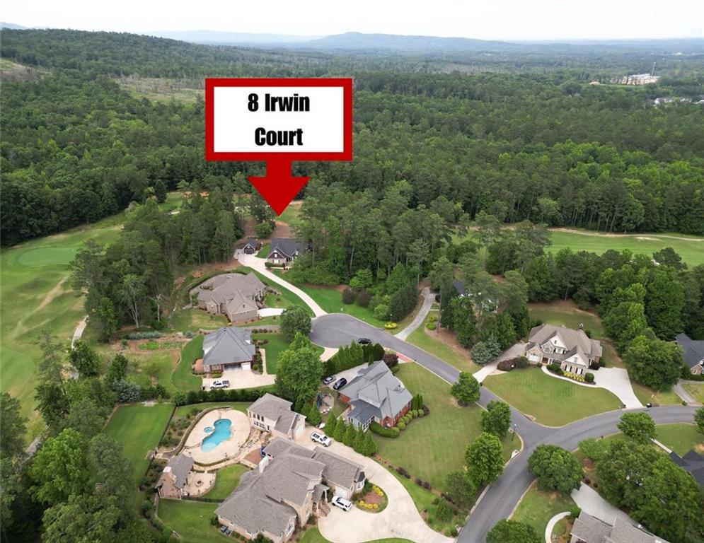 8 Irwin Court NW