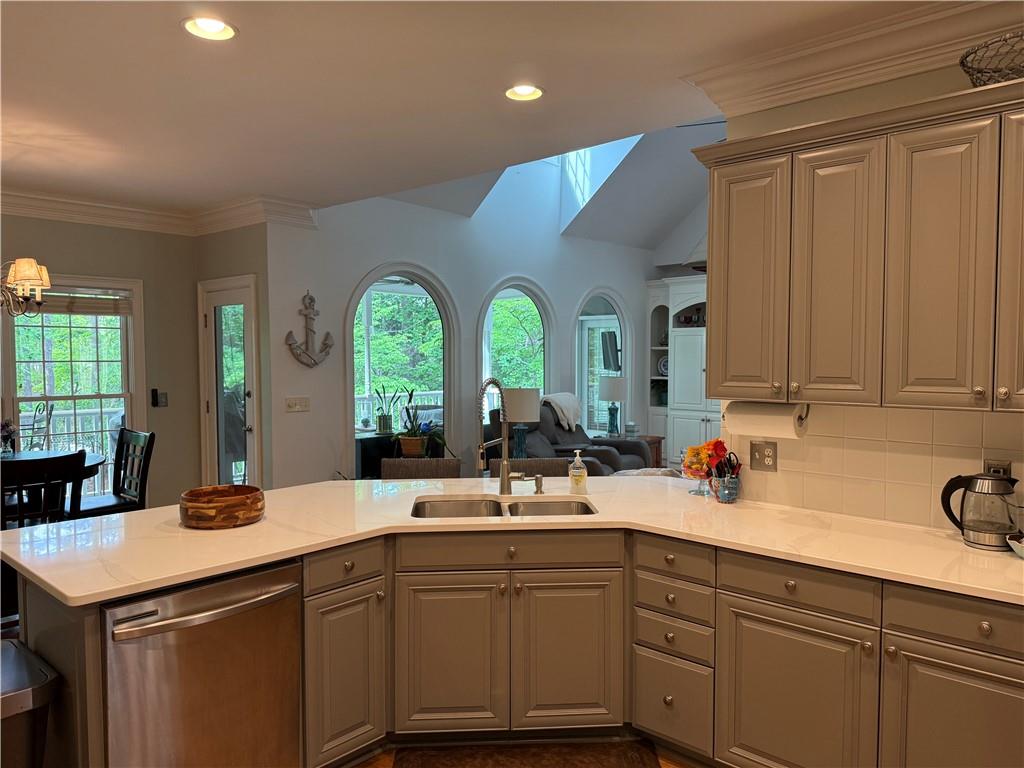 6608 Sweetwater Point, Flowery Branch, Georgia image 19