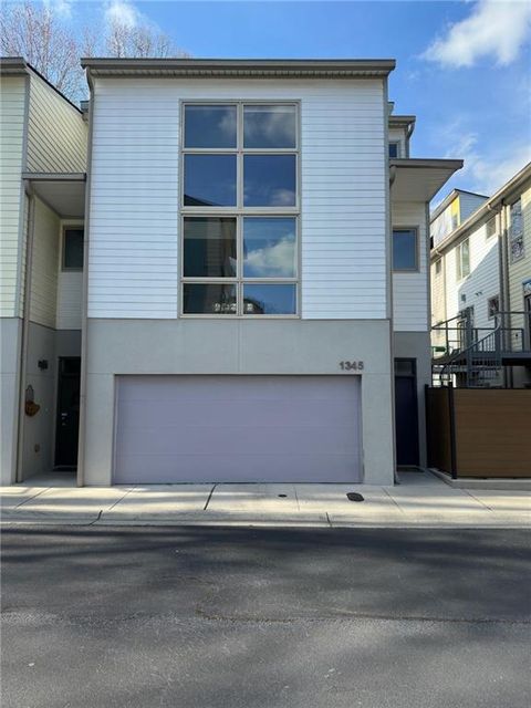 1345 Stirling Court Atlanta GA 30318