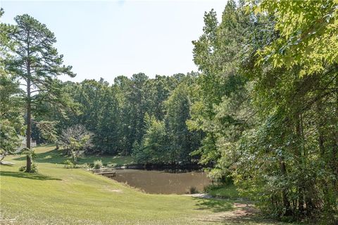 A home in Douglasville