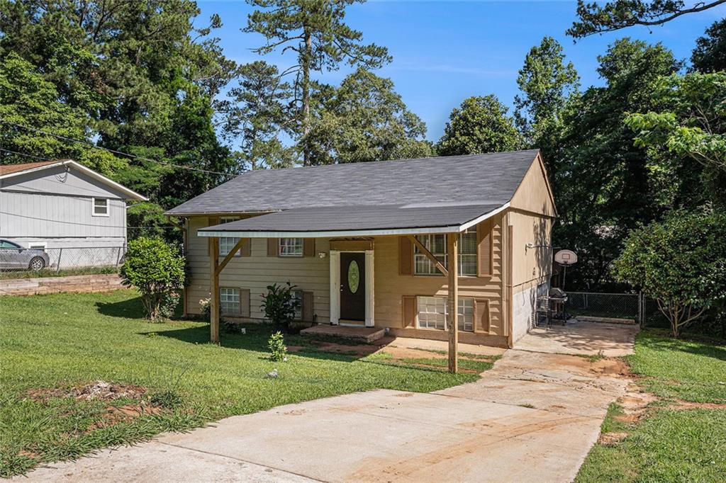 992 Brian Lane, Forest Park, Georgia image 3