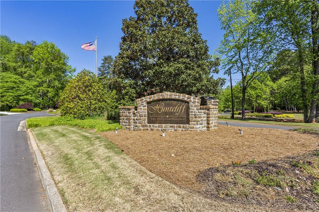 9355 Huntcliff Trace, Sandy Springs, Georgia image 11
