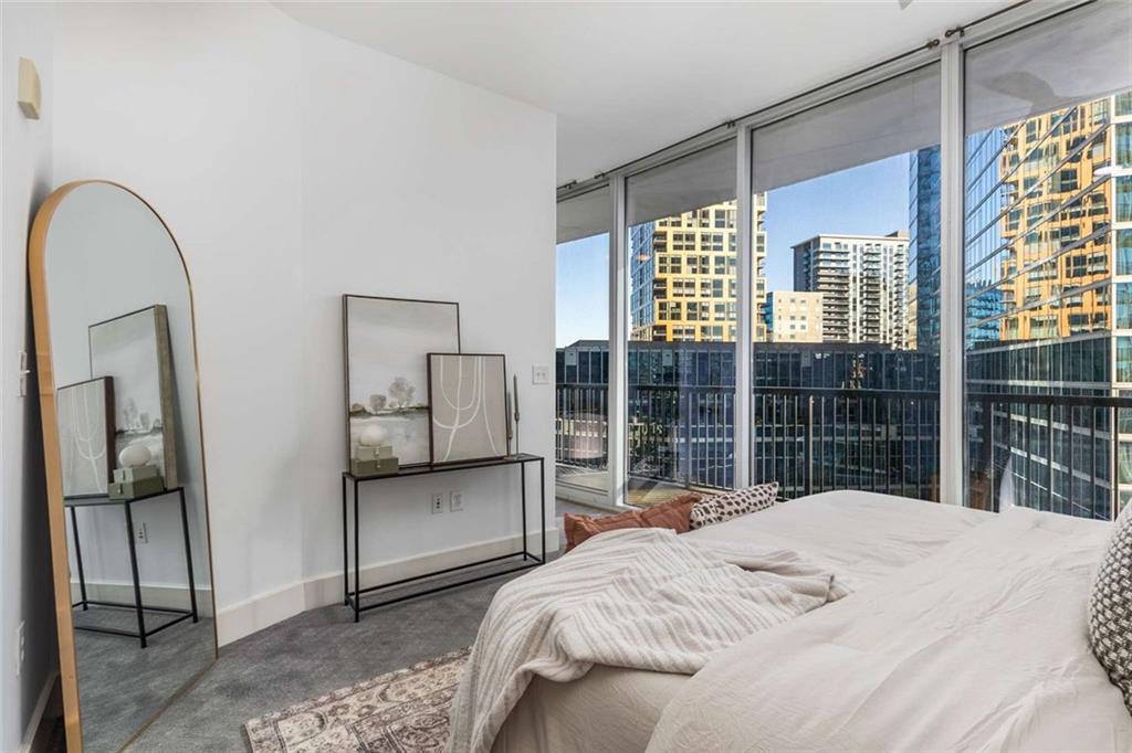 1010 Midtown - Residential