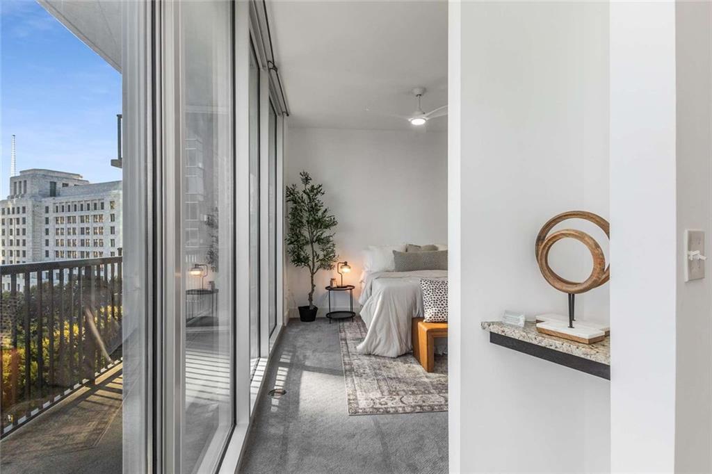 1010 Midtown - Residential