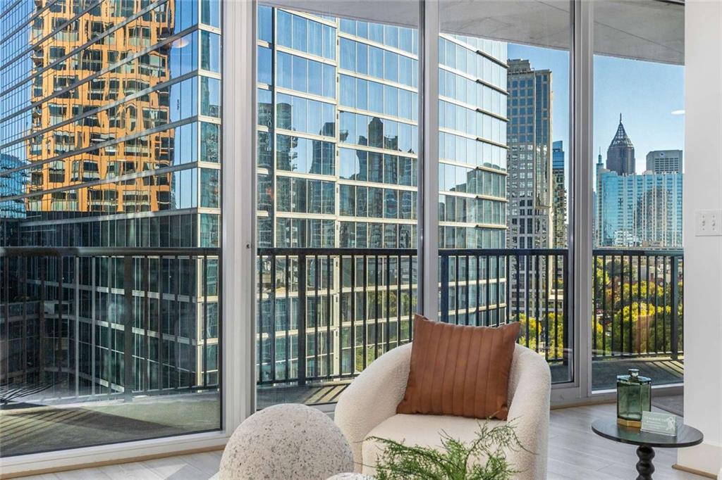 1010 Midtown - Residential