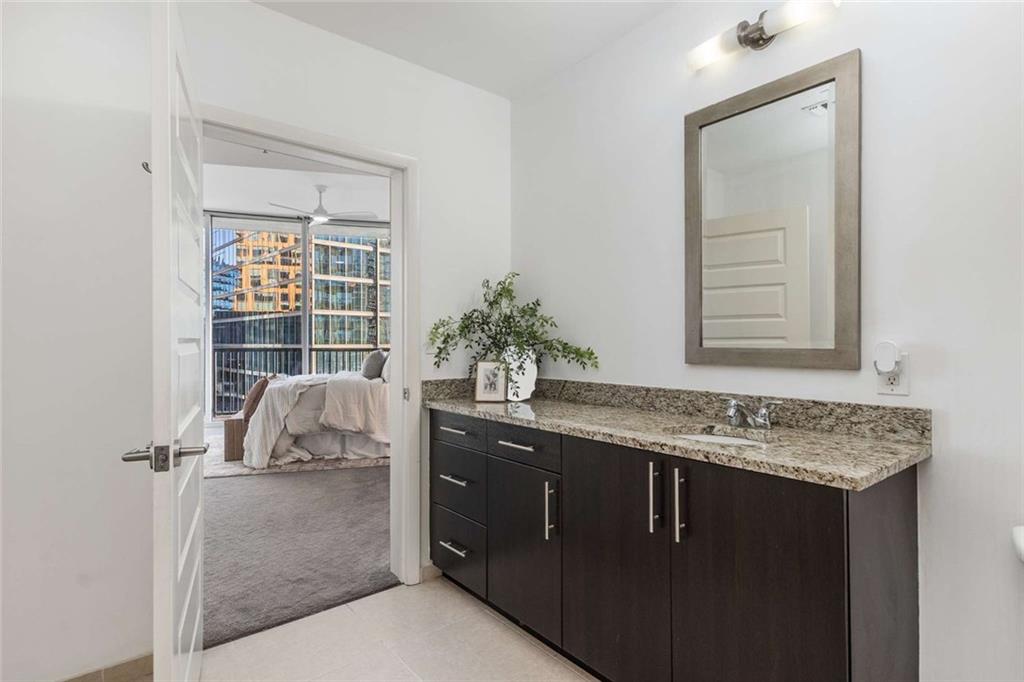 1010 Midtown - Residential