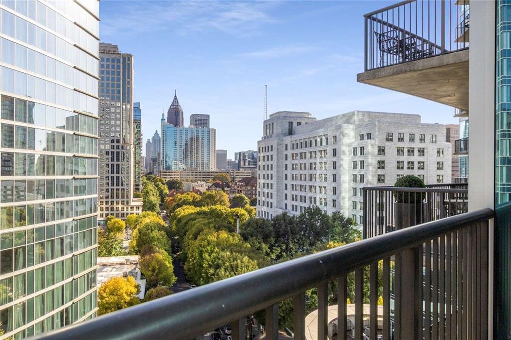 1010 Midtown - Residential