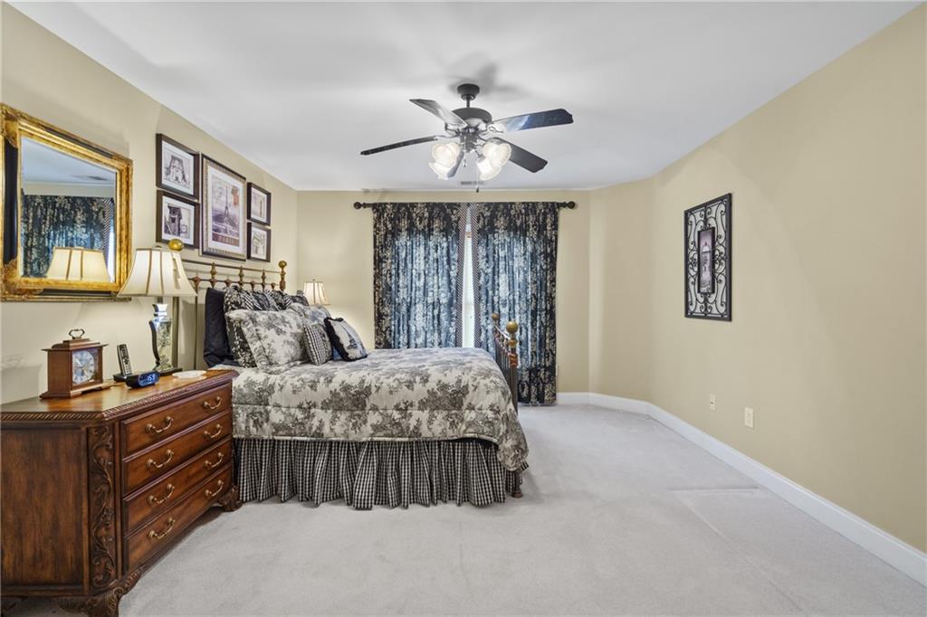 3032 Montclair Circle, Smyrna, Georgia image 41