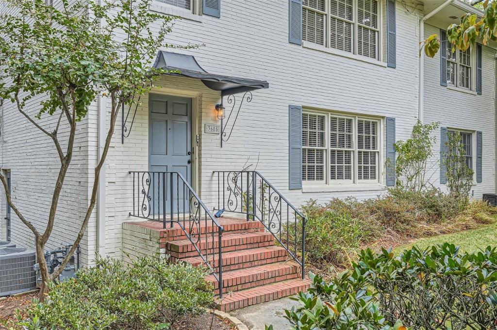 3685 Cantrell Road NE