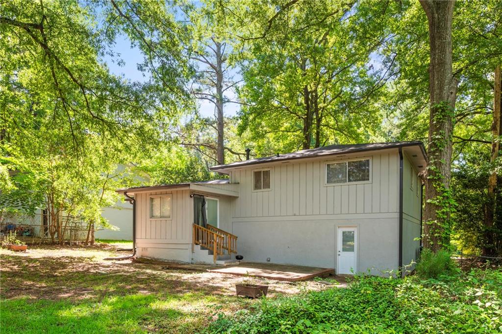 271 Leafwood Lane, Riverdale, Georgia image 3