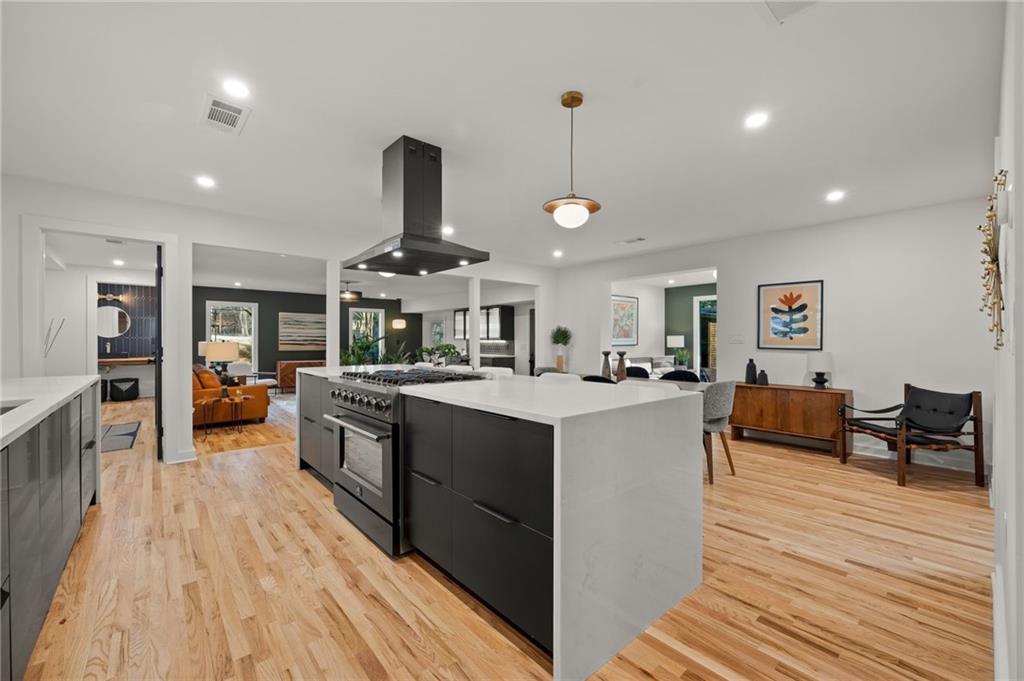 1534 Cooper Lake Road SE