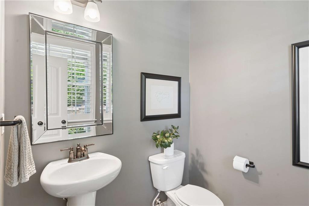 4711 Blisston Street NE