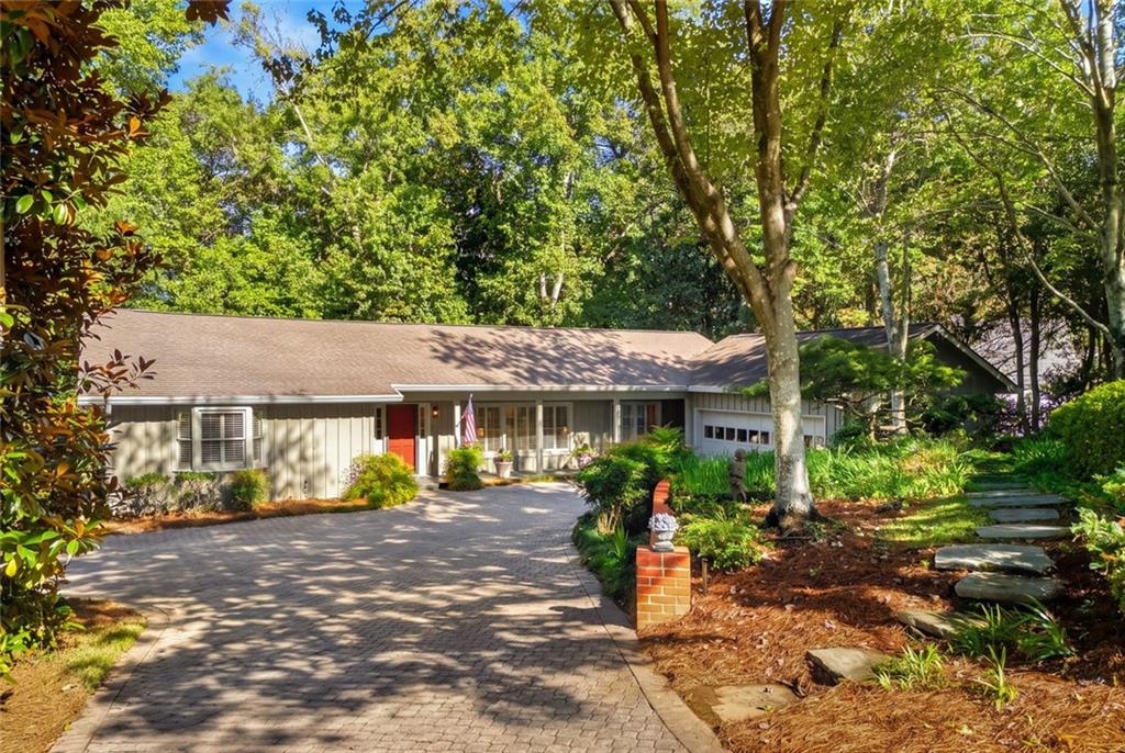 5059 Pine Bark Circle