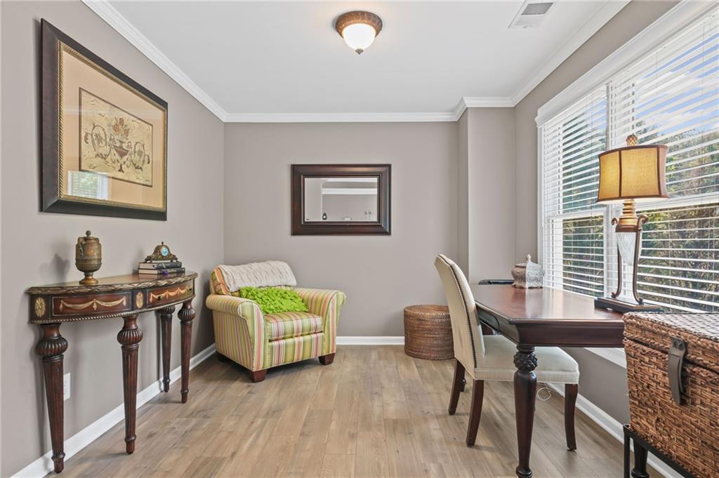 393 Taylor Glen Drive, Alpharetta, Georgia image 16