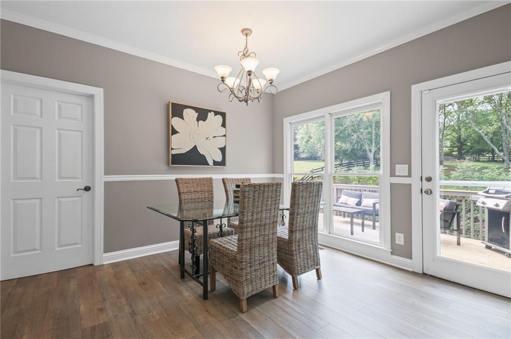 393 Taylor Glen Drive, Alpharetta, Georgia image 11