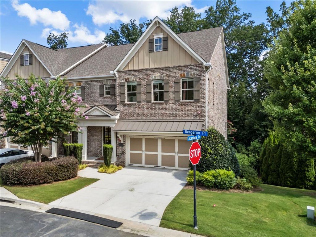 996 Bergeron Place