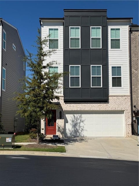 Photo of 1399 Creekside Circle NW, Atlanta, GA 30318 (MLS # 7853305)