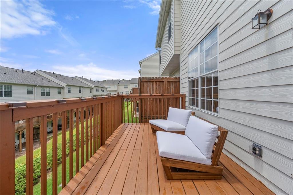 3542 Chattahoochee Summit Lane, Atlanta, Georgia image 23