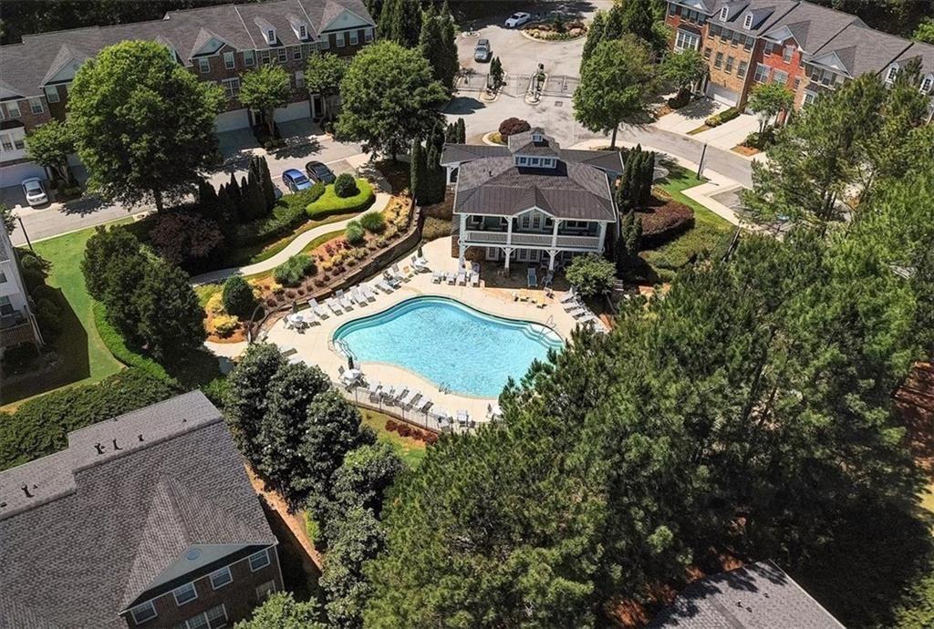3542 Chattahoochee Summit Lane, Atlanta, Georgia image 29
