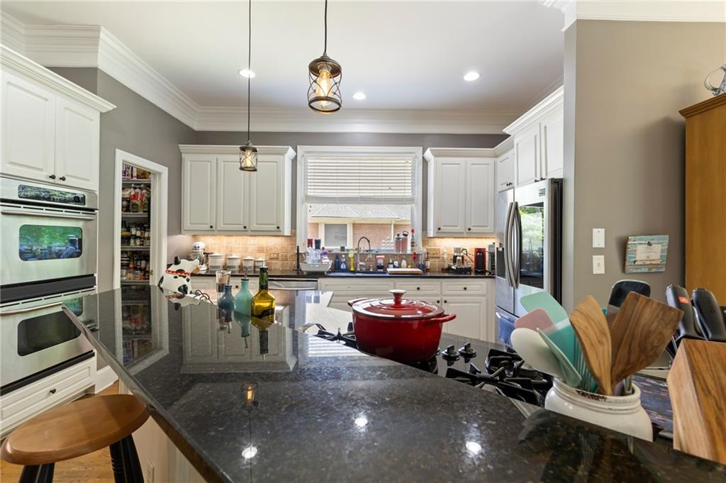 1029 Laurel Grove Courts, Suwanee, Georgia image 32