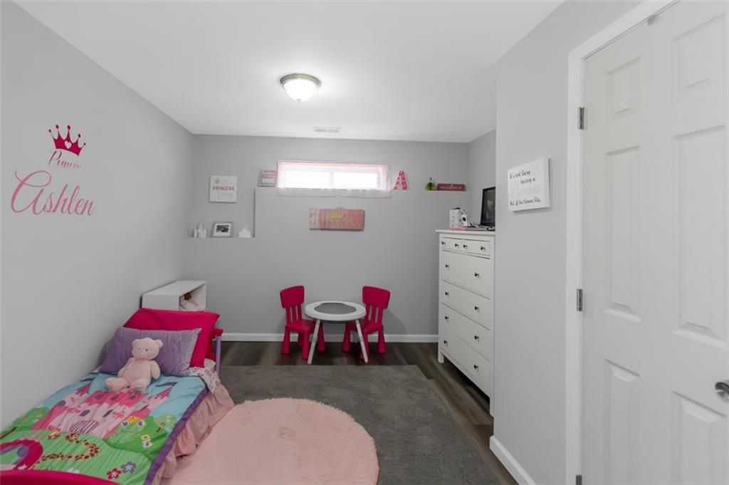 listing image 60