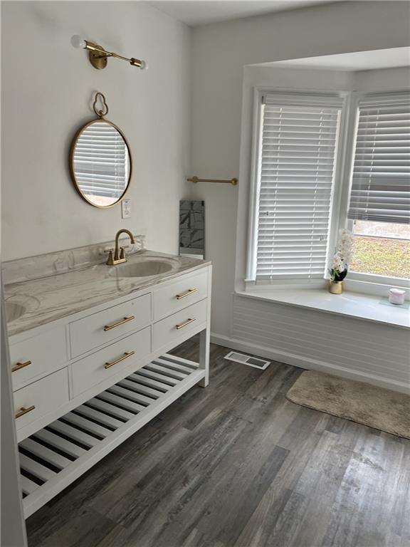 735 Brookwood Drive, Forest Park, Georgia image 7