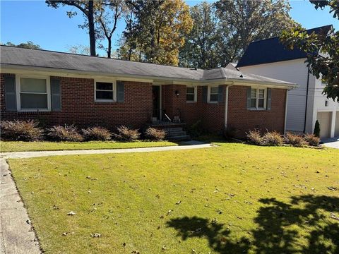 Photo of 2923 Cravenridge Drive NE, Brookhaven, GA 30319 (MLS # 7676192)