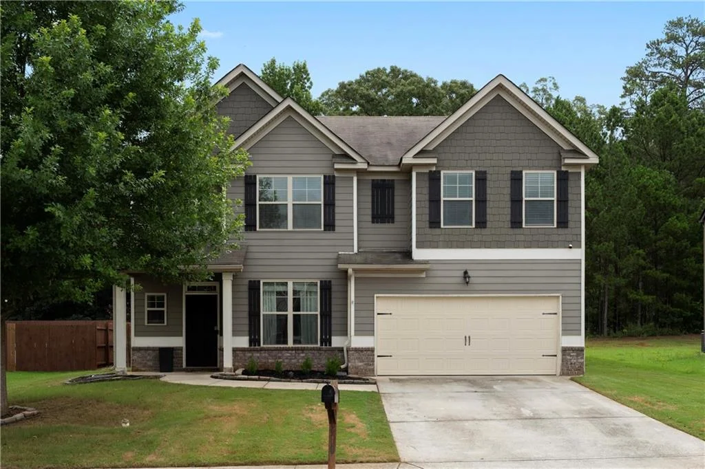 210 Silver Willow Walk