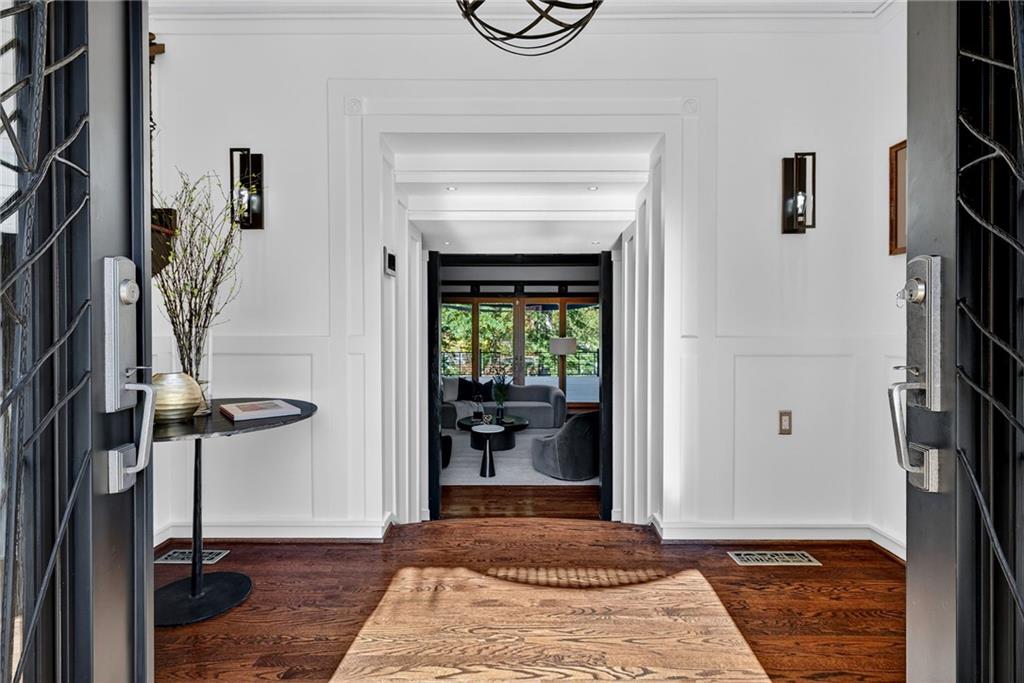 1216 E Rock Springs Road