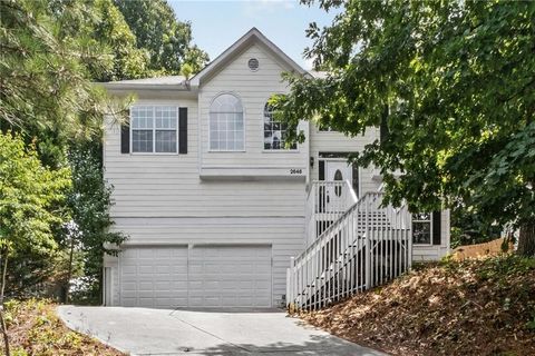 Homes For Sale - 2646 Mcguire Drive<br/> Kennesaw, GA 30144