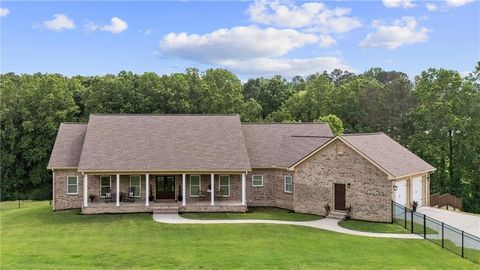 240 Land Road Waleska GA 30183