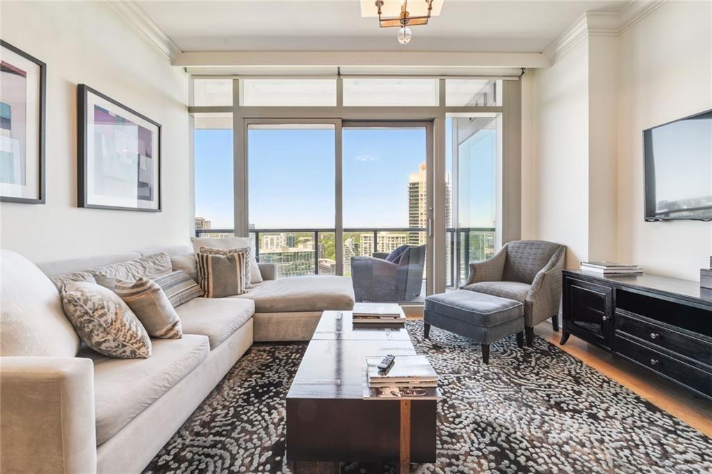 3630 Peachtree Road NE 2305