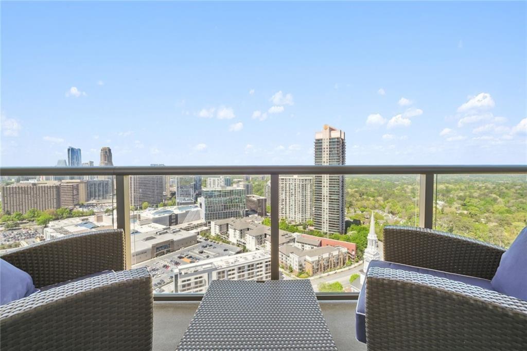 3630 Peachtree Road NE 2305