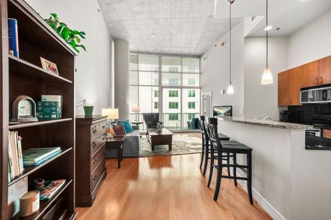 Condo For Sale - 44 Peachtree Place #525<br/> Fulton County, Atlanta, GA 30309